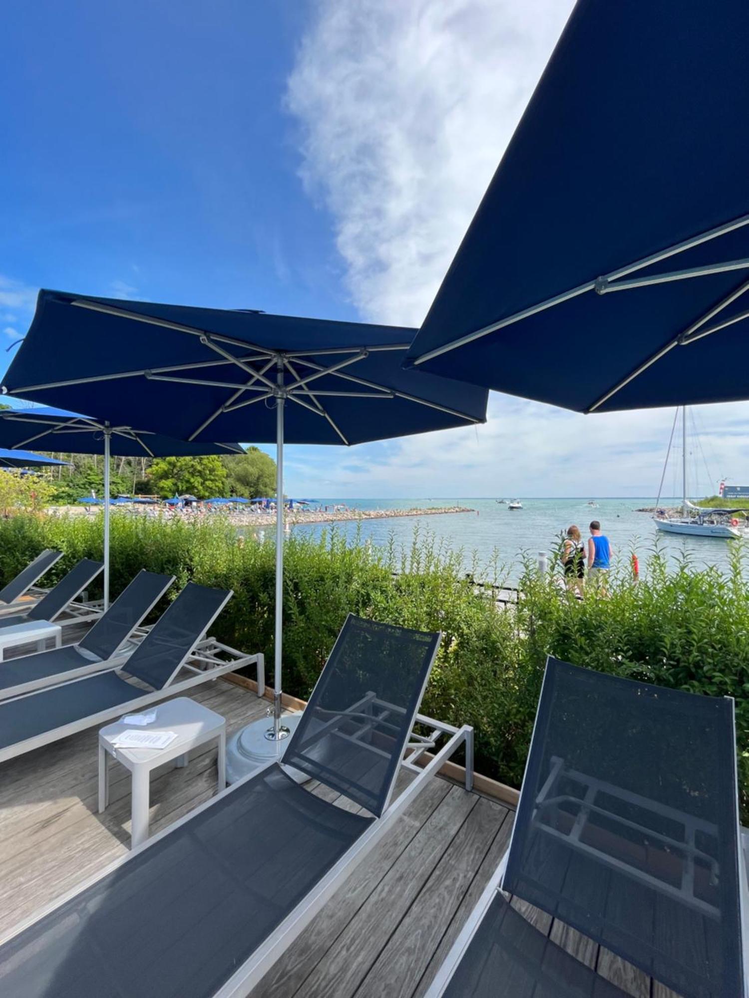 Stunning Stayz At Friday Harbour Beach Marina Resort Lake Simcoe Innisfil Eksteriør billede